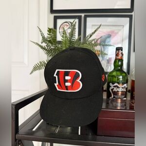 Cincinnati Bengals New Era SnapBack Adjustable Hat (OS)